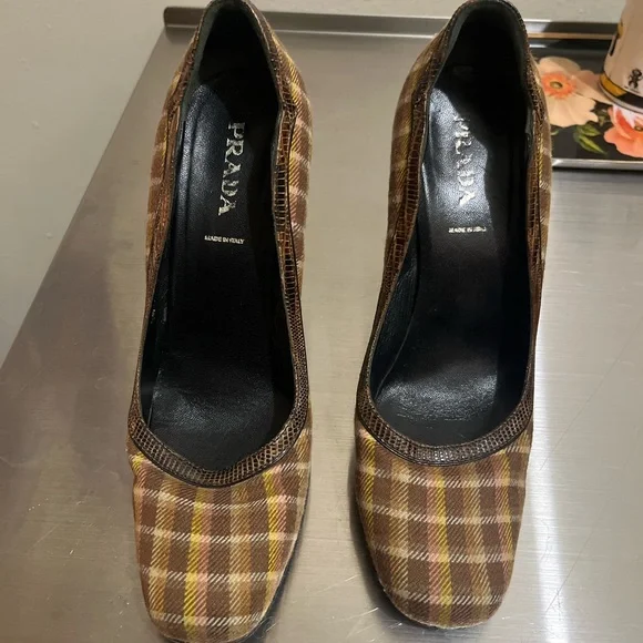 PRADA Vintage Plaid Heels – Brown/Yellow – Size 39 - Picture 3 of 3